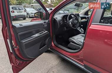 Внедорожник / Кроссовер Jeep Compass 2014 в 