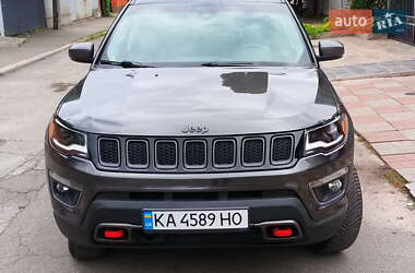 Внедорожник / Кроссовер Jeep Compass 2018 в Киеве