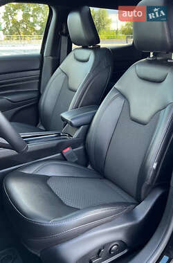 Внедорожник / Кроссовер Jeep Compass 2022 в 