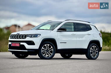 Внедорожник / Кроссовер Jeep Compass 2021 в 
