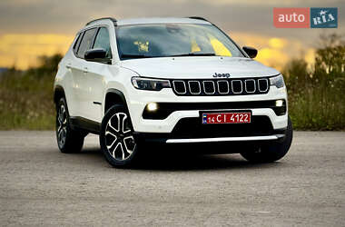 Внедорожник / Кроссовер Jeep Compass 2021 в 