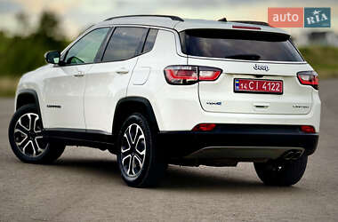 Внедорожник / Кроссовер Jeep Compass 2021 в 