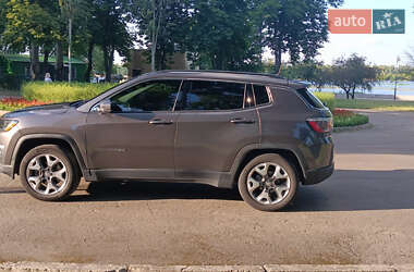Внедорожник / Кроссовер Jeep Compass 2018 в 