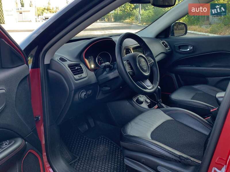 Позашляховик / Кросовер Jeep Compass 2021 в Миколаєві