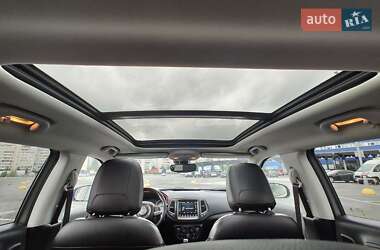 Внедорожник / Кроссовер Jeep Compass 2020 в 