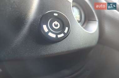 Внедорожник / Кроссовер Jeep Compass 2018 в 