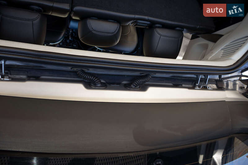 Позашляховик / Кросовер Jeep Compass 2017 в Києві