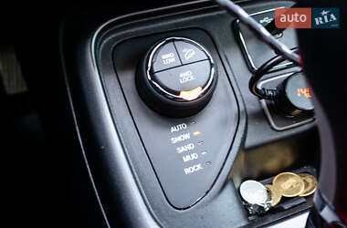 Внедорожник / Кроссовер Jeep Compass 2017 в 