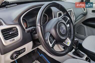 Внедорожник / Кроссовер Jeep Compass 2017 в Львове