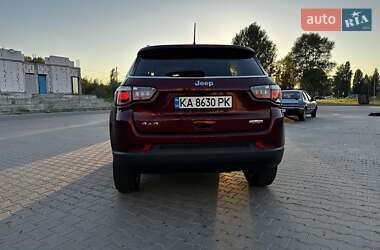 Внедорожник / Кроссовер Jeep Compass 2020 в 