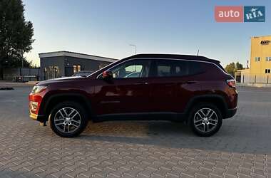 Внедорожник / Кроссовер Jeep Compass 2020 в 