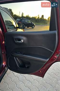 Внедорожник / Кроссовер Jeep Compass 2020 в 