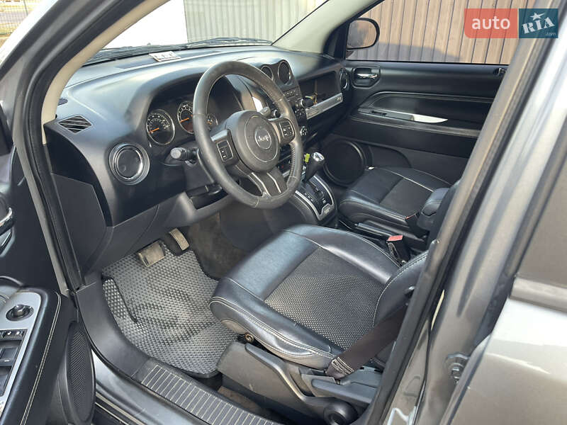 Позашляховик / Кросовер Jeep Compass 2013 в Бару фото 8 Позашляховик / Кросовер Jeep Compass 2013 в Бару