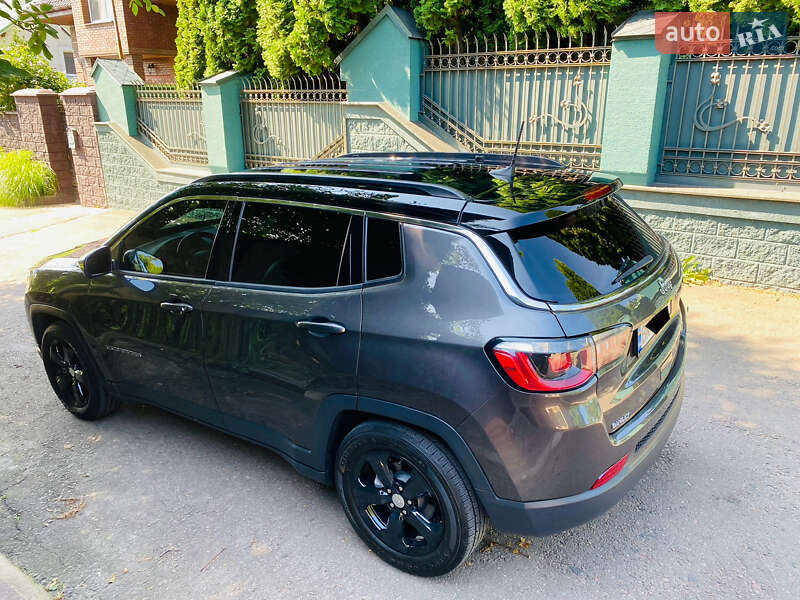 Внедорожник / Кроссовер Jeep Compass 2020 в Ровно