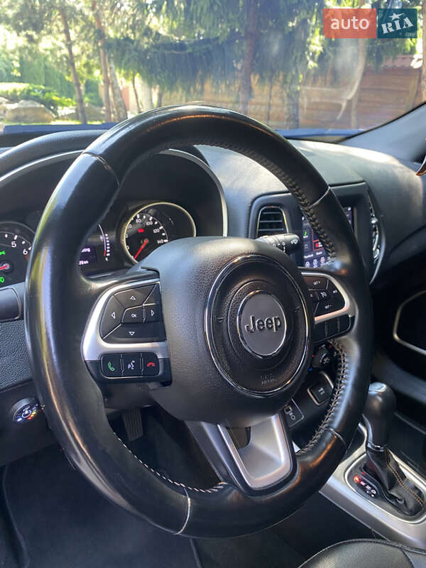 Внедорожник / Кроссовер Jeep Compass 2020 в Ровно