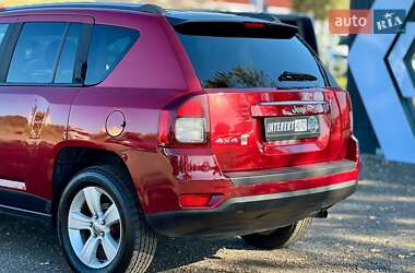 Внедорожник / Кроссовер Jeep Compass 2014 в 