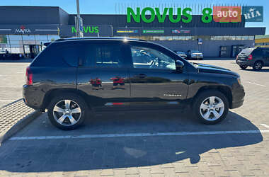 Внедорожник / Кроссовер Jeep Compass 2016 в 