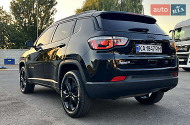 Внедорожник / Кроссовер Jeep Compass 2020 в 