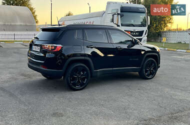 Внедорожник / Кроссовер Jeep Compass 2020 в 