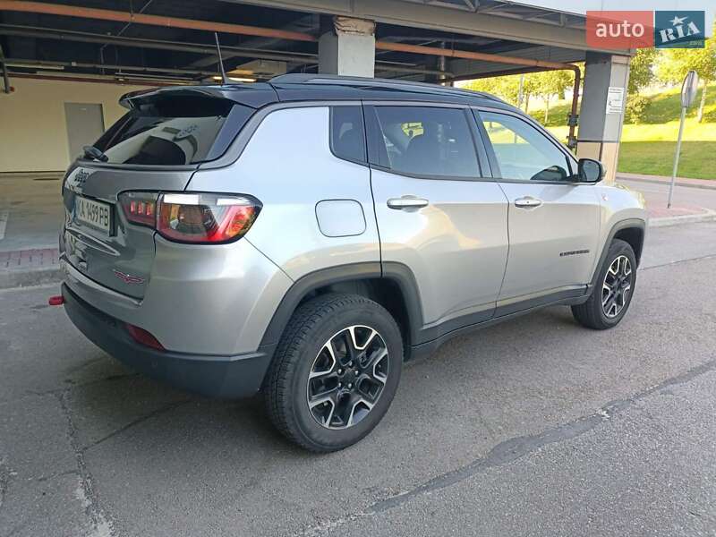 Внедорожник / Кроссовер Jeep Compass 2021 в Киеве