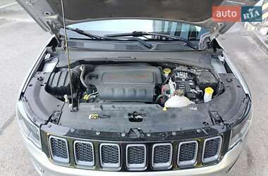 Внедорожник / Кроссовер Jeep Compass 2021 в 