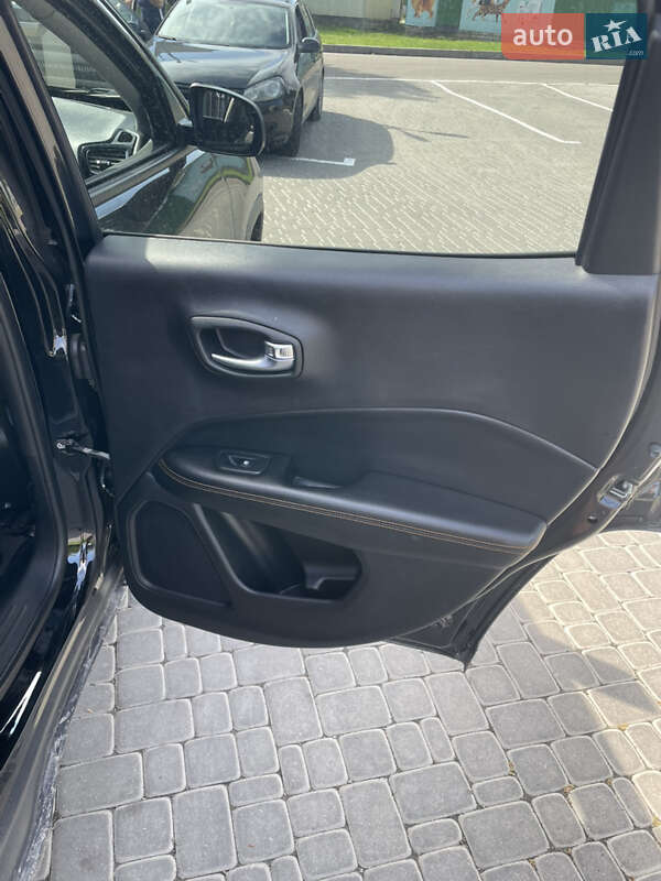 Позашляховик / Кросовер Jeep Compass 2019 в Харкові фото 15 Позашляховик / Кросовер Jeep Compass 2019 в Харкові