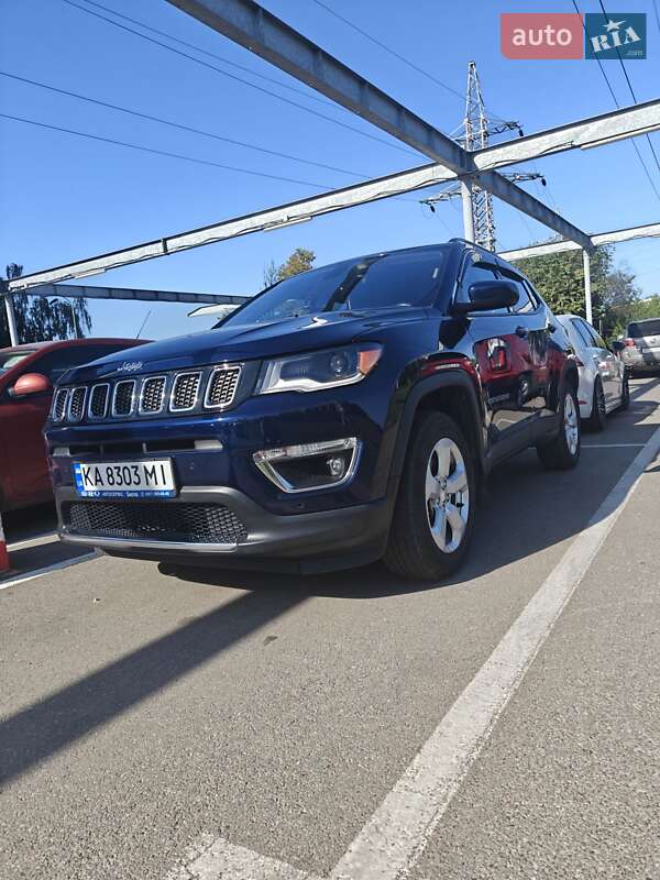 Позашляховик / Кросовер Jeep Compass 2017 в Києві
