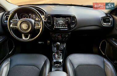 Внедорожник / Кроссовер Jeep Compass 2019 в 