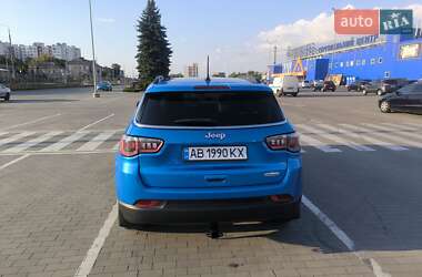 Внедорожник / Кроссовер Jeep Compass 2019 в 