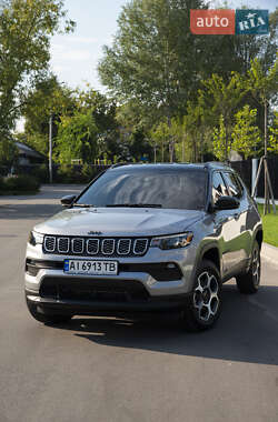 Внедорожник / Кроссовер Jeep Compass 2022 в 