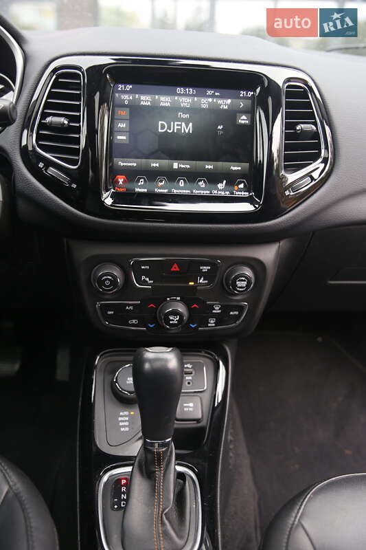 Внедорожник / Кроссовер Jeep Compass 2017 в Кременчуге