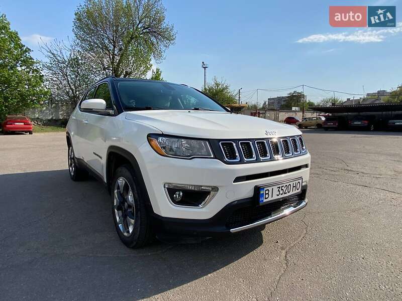 Внедорожник / Кроссовер Jeep Compass 2018 в Кременчуге