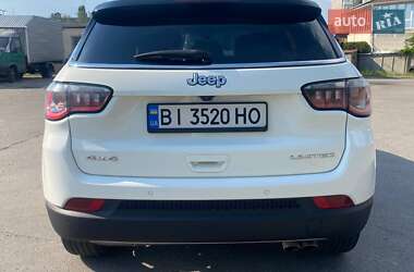 Внедорожник / Кроссовер Jeep Compass 2018 в 