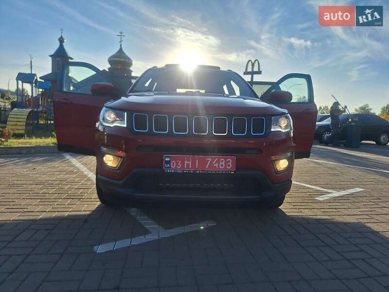 Внедорожник / Кроссовер Jeep Compass 2020 в Киеве