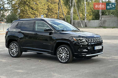 Внедорожник / Кроссовер Jeep Compass 2021 в 