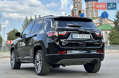 Внедорожник / Кроссовер Jeep Compass 2021 в 