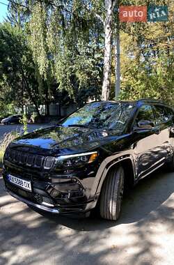 Внедорожник / Кроссовер Jeep Compass 2022 в 