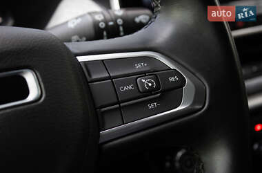 Внедорожник / Кроссовер Jeep Compass 2022 в 