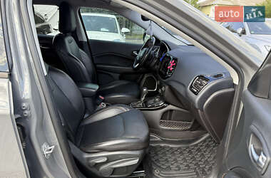 Внедорожник / Кроссовер Jeep Compass 2019 в 