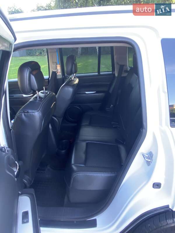 Внедорожник / Кроссовер Jeep Compass 2014 в Броварах