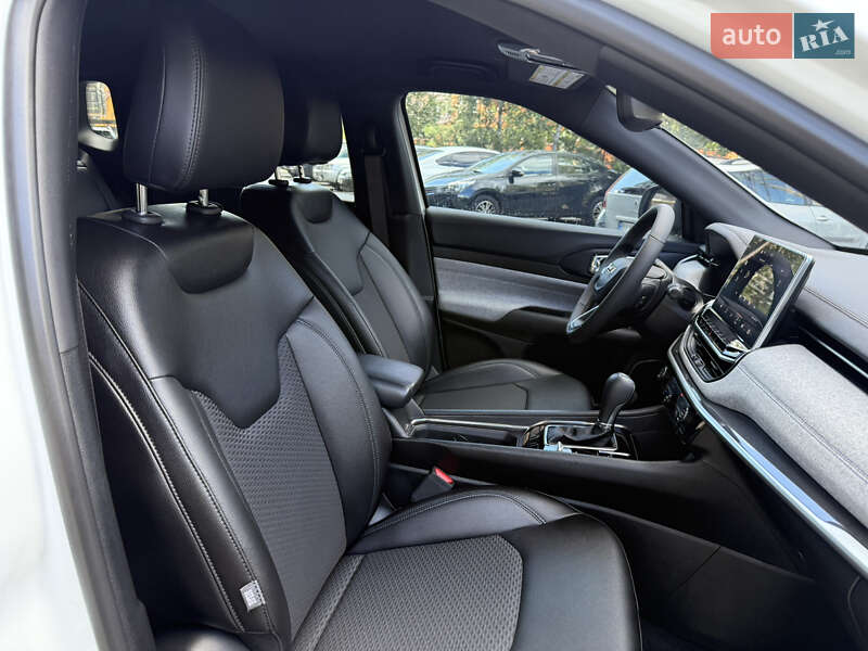 Внедорожник / Кроссовер Jeep Compass 2024 в Полтаве фото 30 Внедорожник / Кроссовер Jeep Compass 2024 в Полтаве