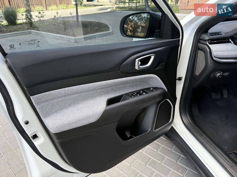 Внедорожник / Кроссовер Jeep Compass 2024 в Полтаве фото 37 Внедорожник / Кроссовер Jeep Compass 2024 в Полтаве