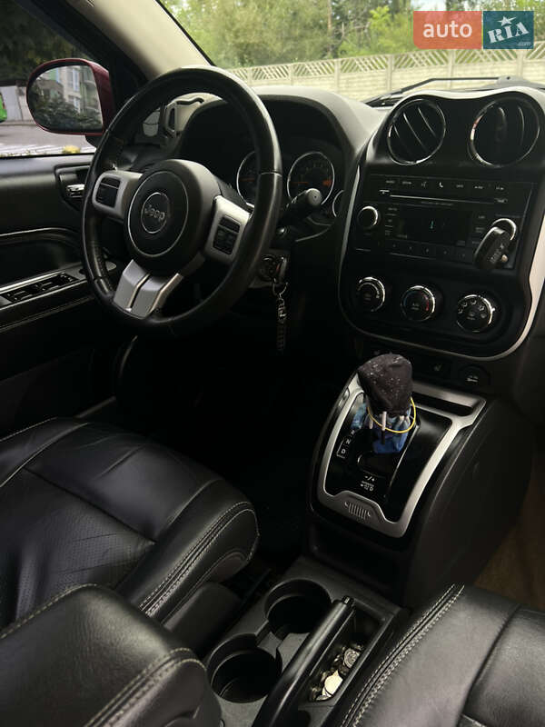 Внедорожник / Кроссовер Jeep Compass 2016 в Ивано-Франковске