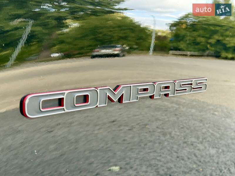 Внедорожник / Кроссовер Jeep Compass 2018 в Днепре