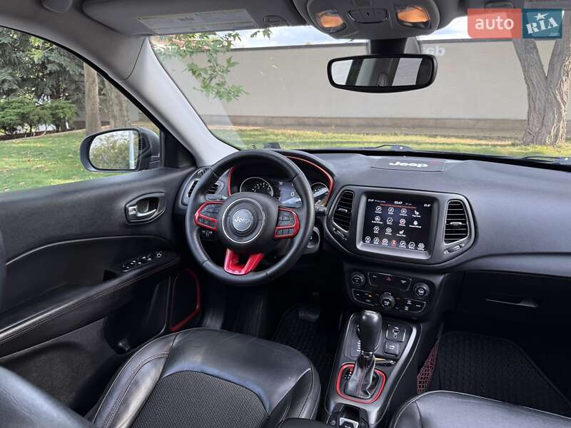 Внедорожник / Кроссовер Jeep Compass 2018 в Днепре