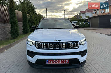 Внедорожник / Кроссовер Jeep Compass 2022 в 