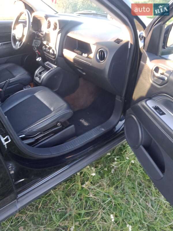 Внедорожник / Кроссовер Jeep Compass 2013 в Тлумаче