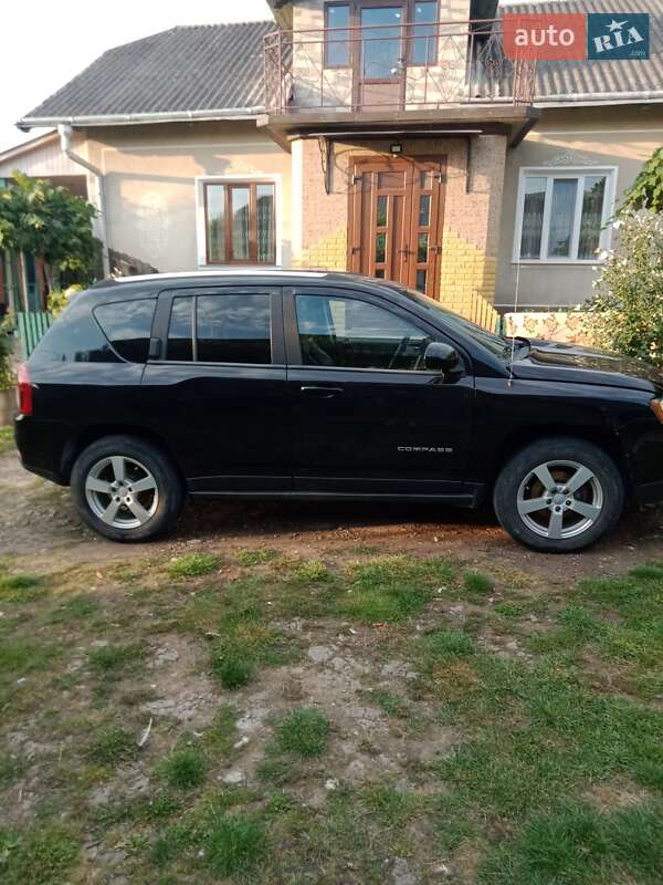 Внедорожник / Кроссовер Jeep Compass 2013 в Тлумаче