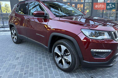Позашляховик / Кросовер Jeep Compass 2020 в 
