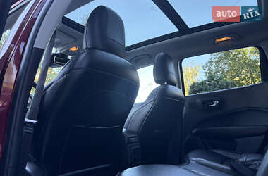 Позашляховик / Кросовер Jeep Compass 2020 в 